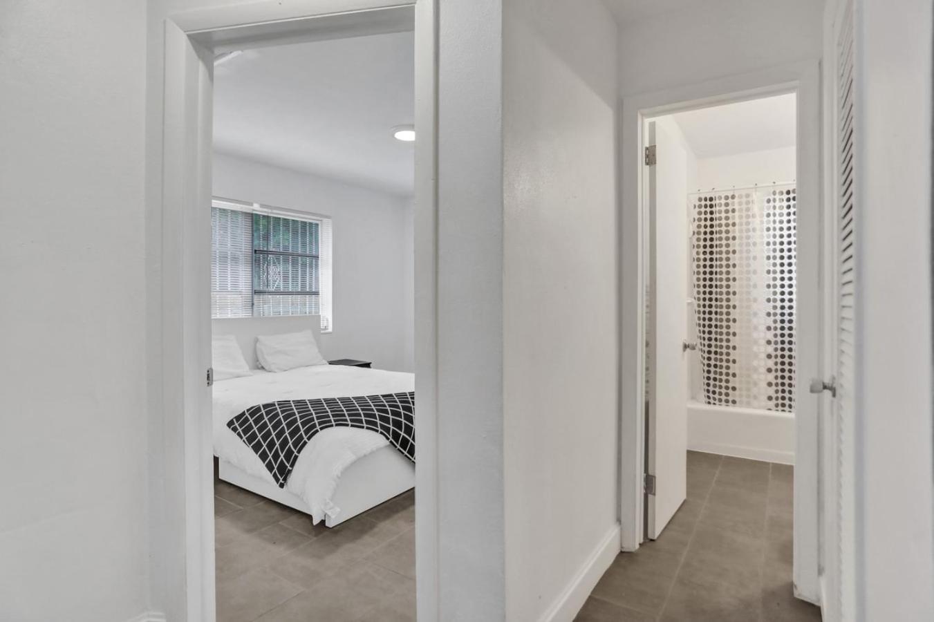 2 Bedroom Holiday Retreat West Palm Beach Art Luaran gambar